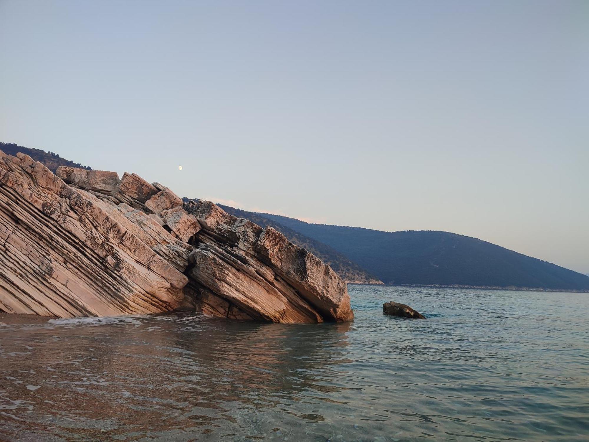 Lost Paradise Eco Camping Himare Esterno foto