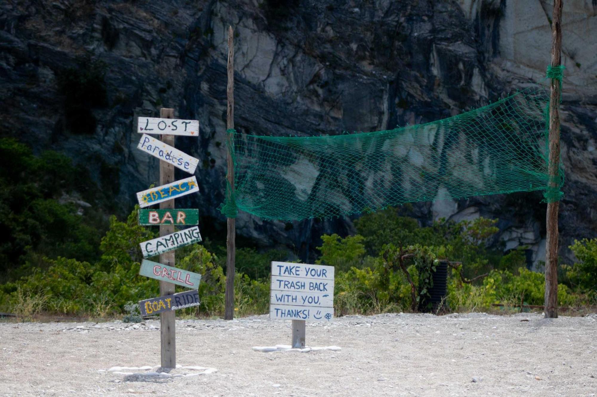 Lost Paradise Eco Camping Himare Esterno foto