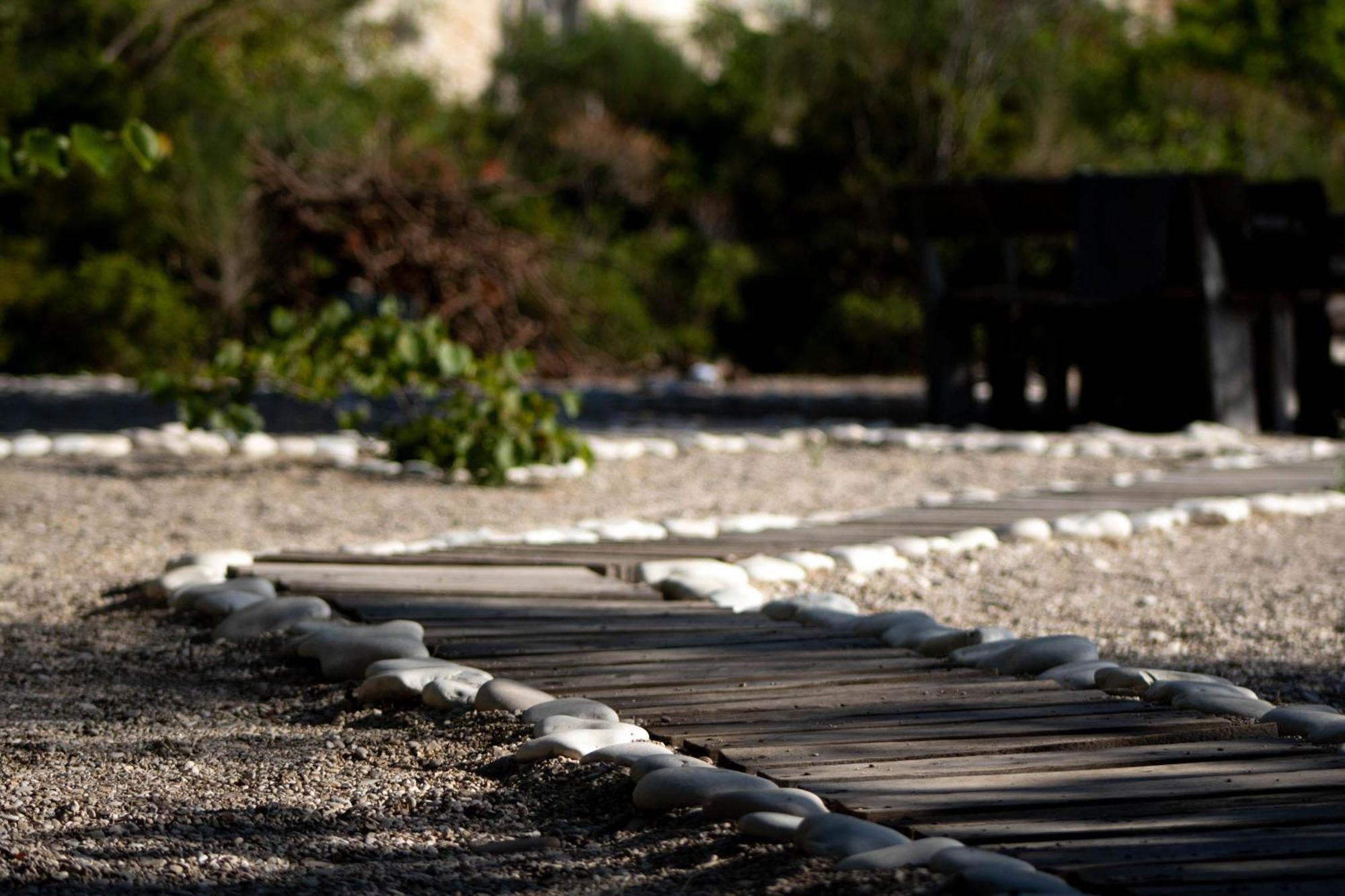 Lost Paradise Eco Camping Himare Esterno foto