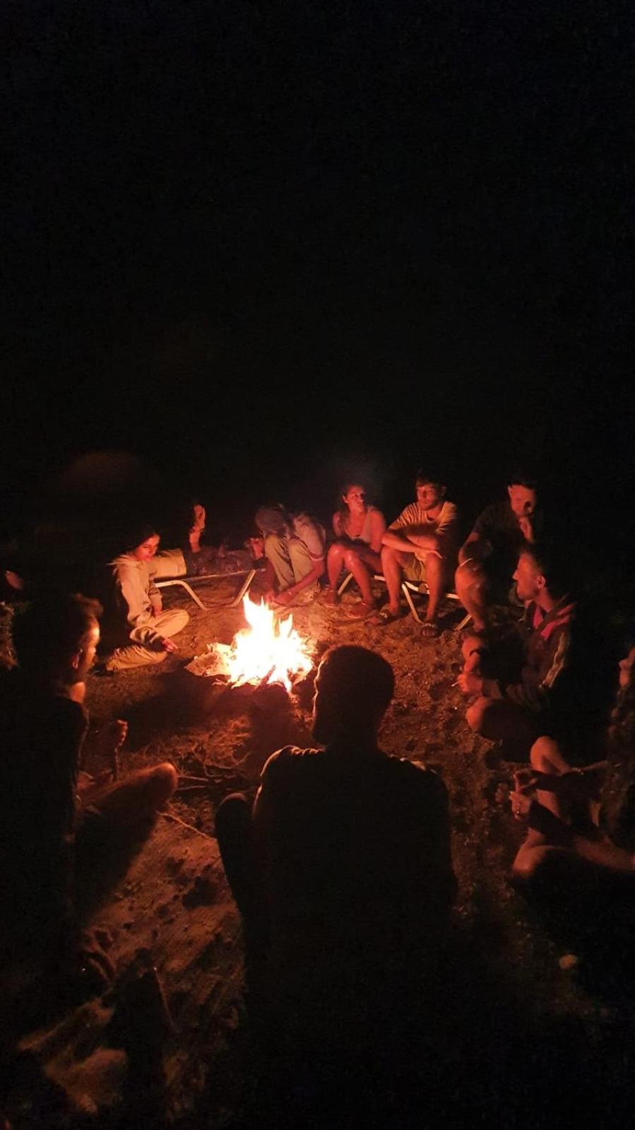 Lost Paradise Eco Camping Himare Esterno foto