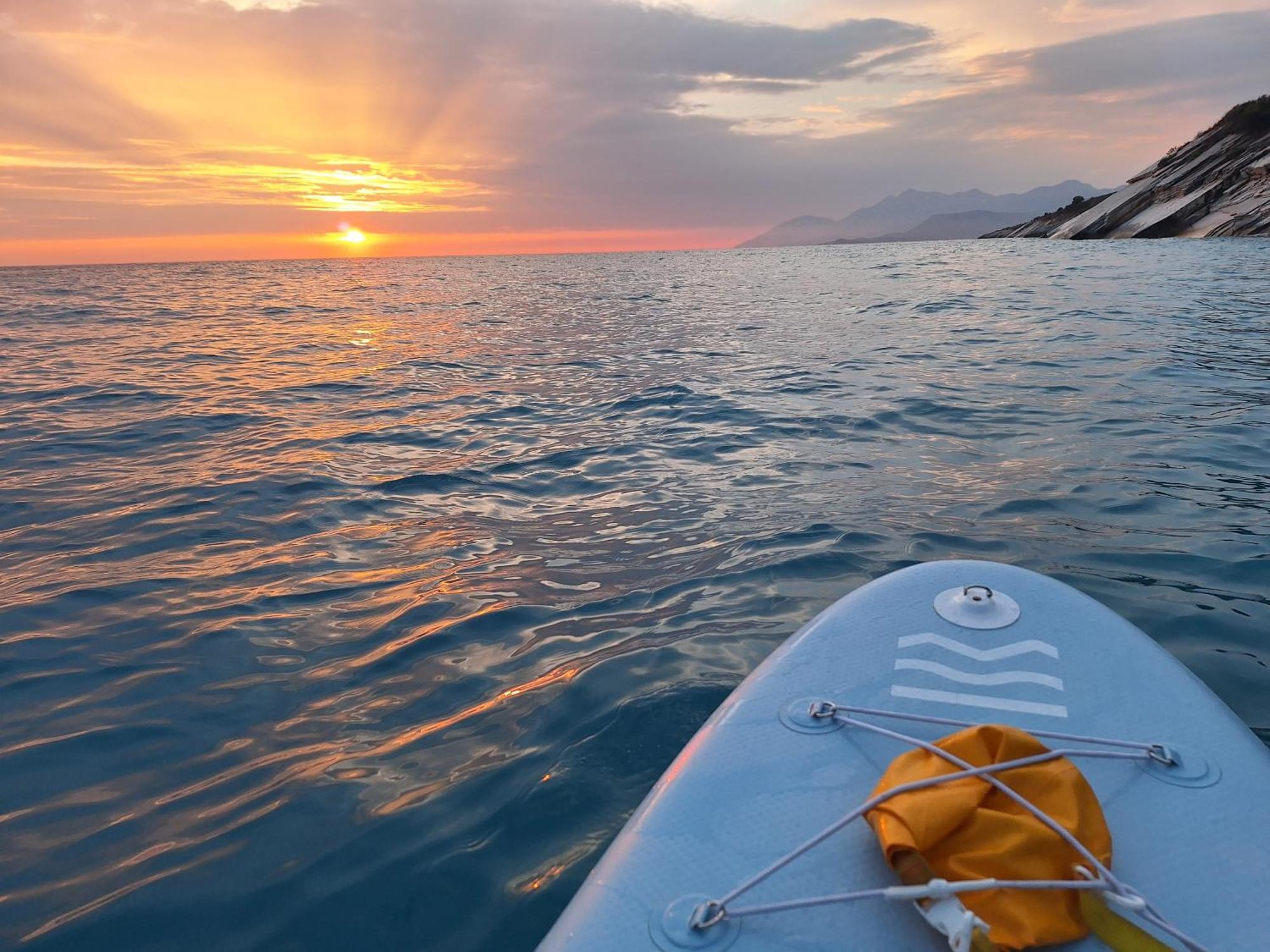 Lost Paradise Eco Camping Himare Esterno foto