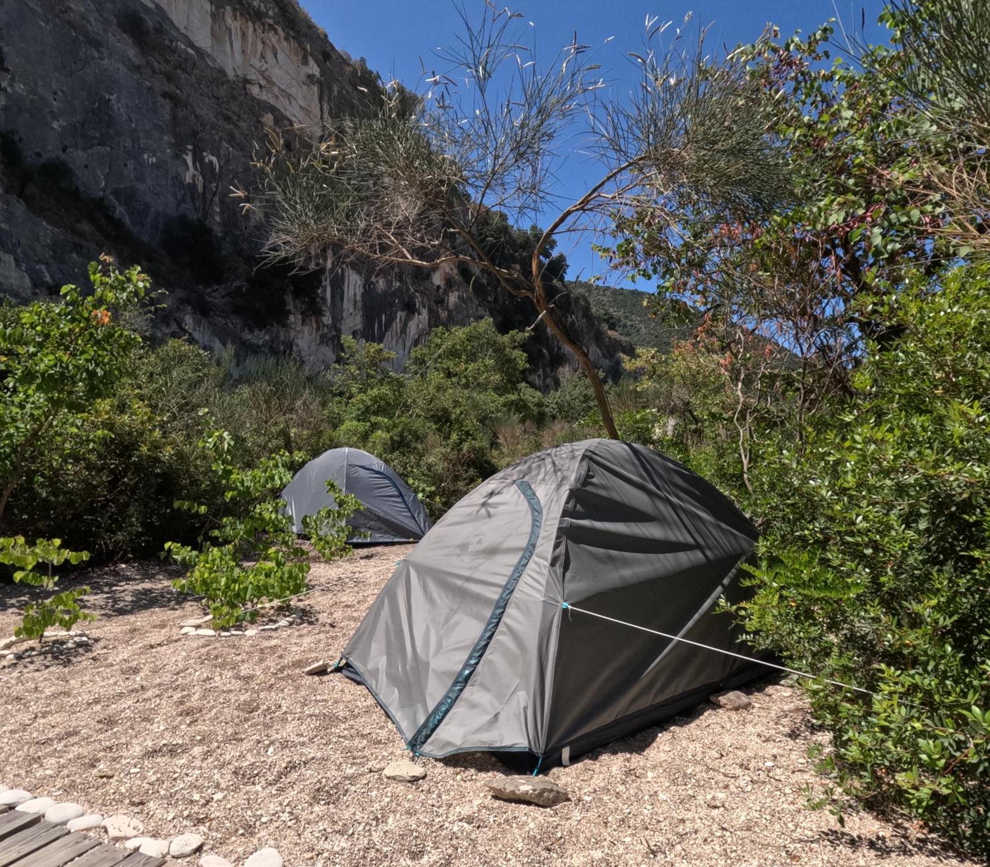 Lost Paradise Eco Camping Himare Esterno foto